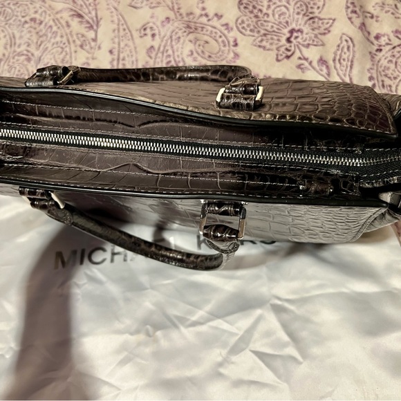 Michael Kors Large “Selma” Satchel in Gray Ombre Embossed Croc Leather. EUC! - Picture 3 of 16